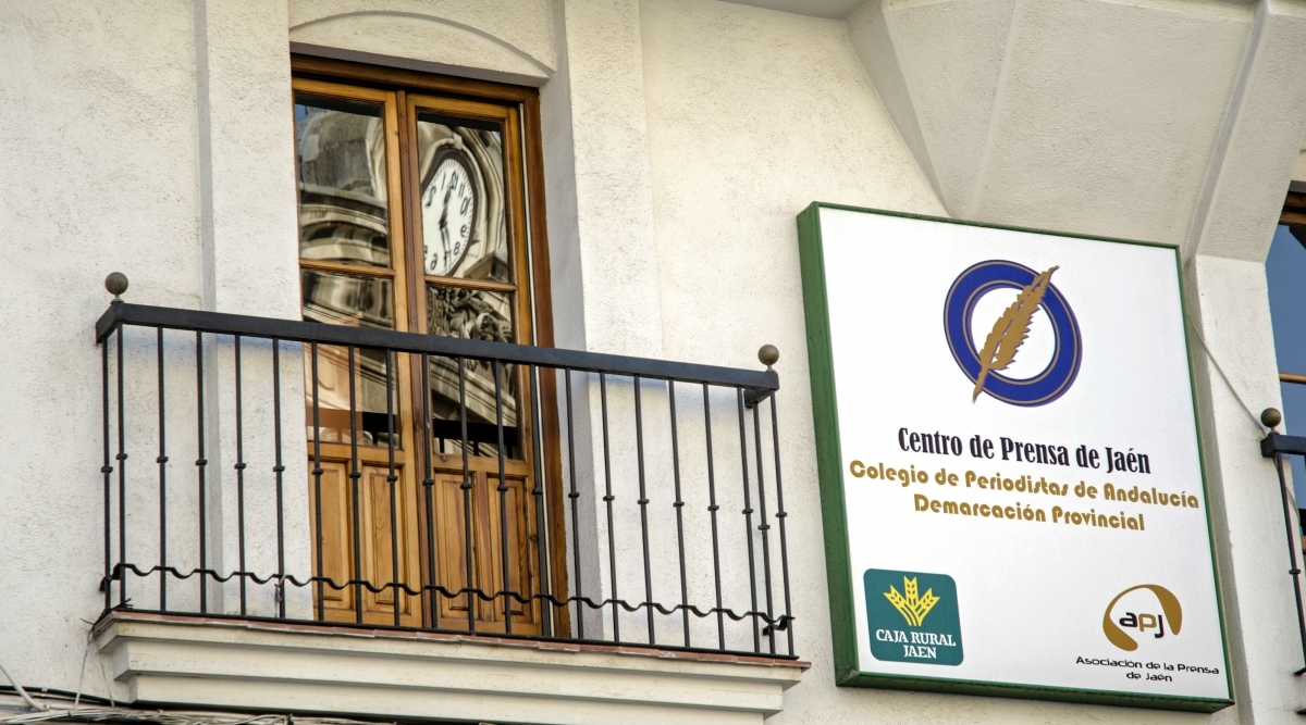  EL Gobierno "desprecia" la titulación universitaria de Periodismo 