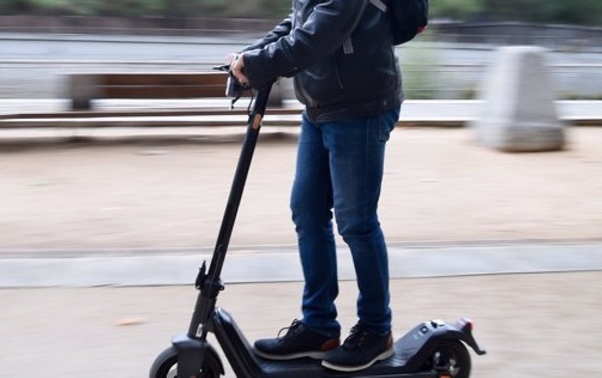  La Policía Local lanza una campaña de control de patinetes 