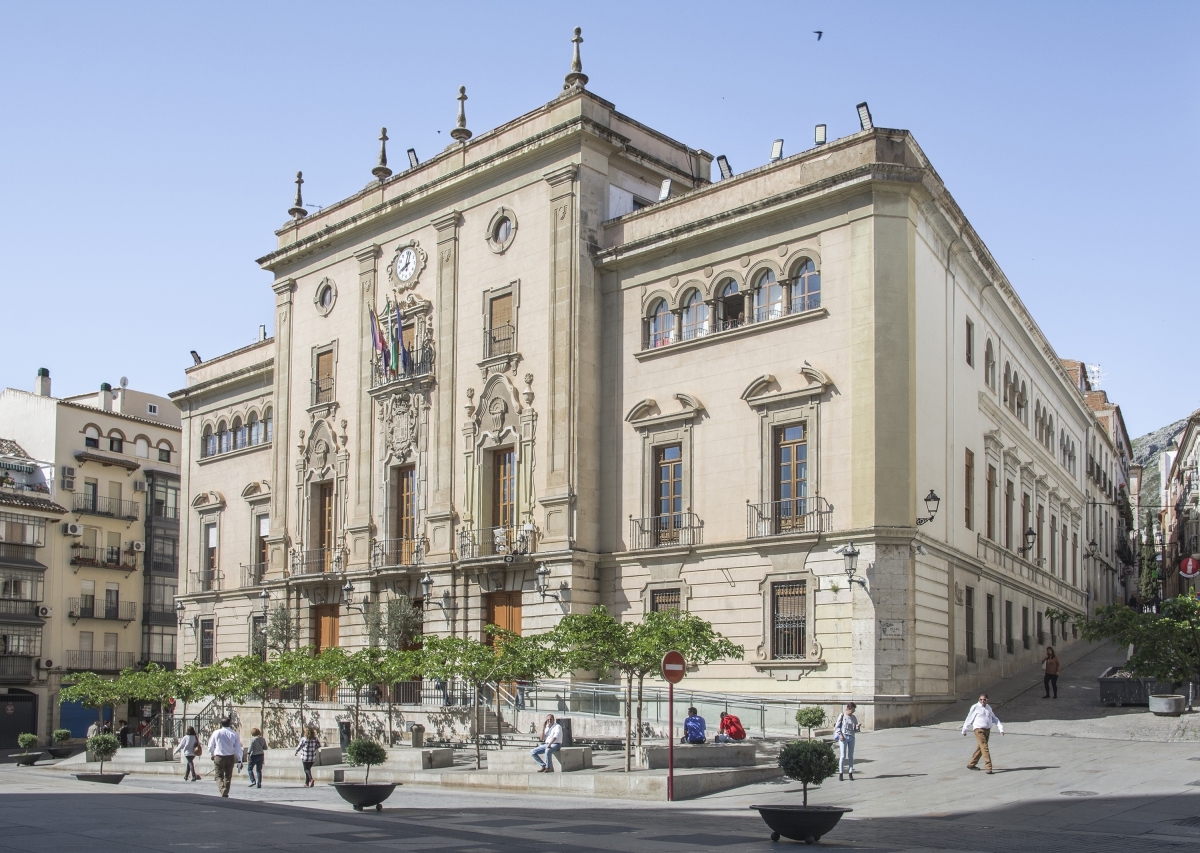  El Ayuntamiento recibe esta noche al Real Jaén y su afición 