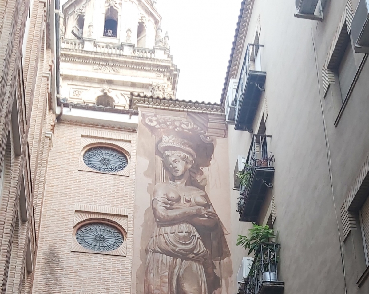 Civitas Lucis impulsa un mural renacentista junto a la Catedral