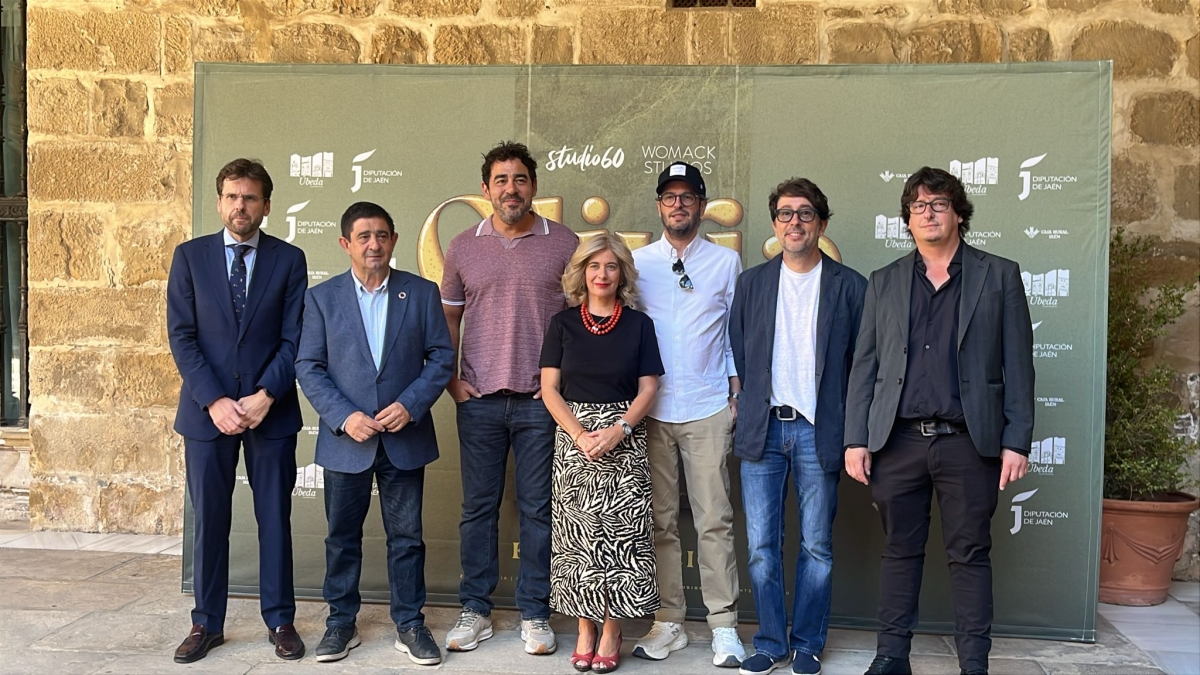  Reyes acude a la presentación de la serie 'Olivia' en Úbeda 