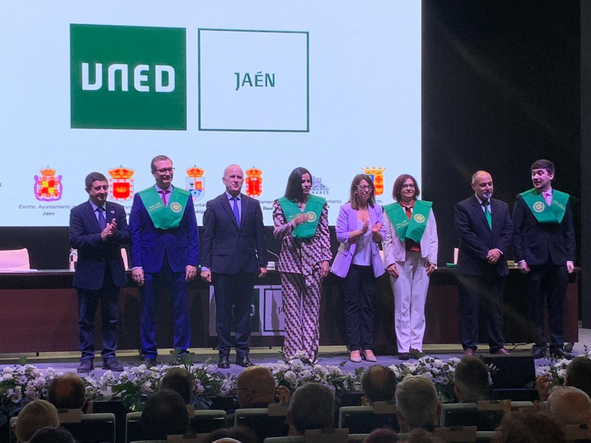 La UNED inaugura el curso destacando su compromiso con Jaén