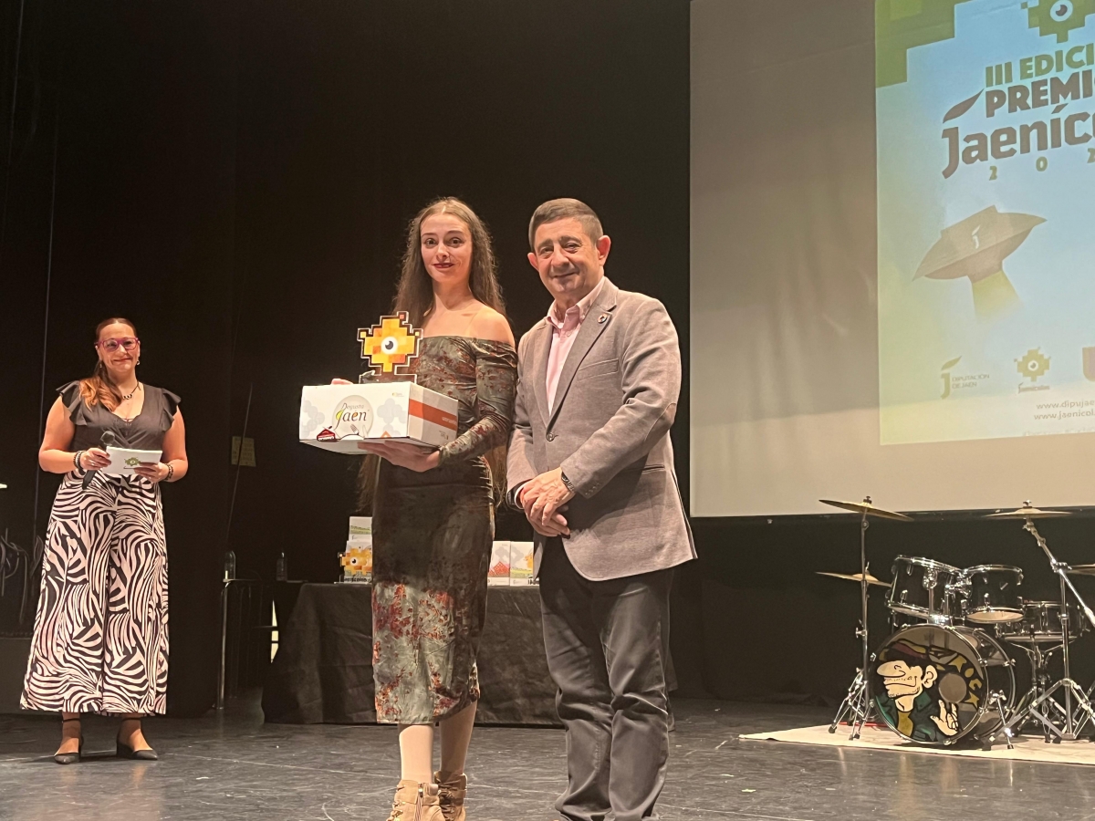  La Diputación hace entrega de los III Premios Jaenícolas 