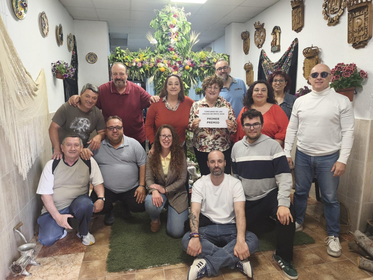  San Felipe-El Ariete gana el concurso de las Cruces de Mayo 