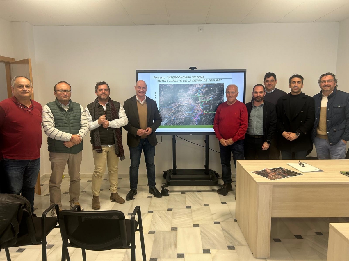  La red de agua en Sierra de Segura recibe una inversión de 22 millones 