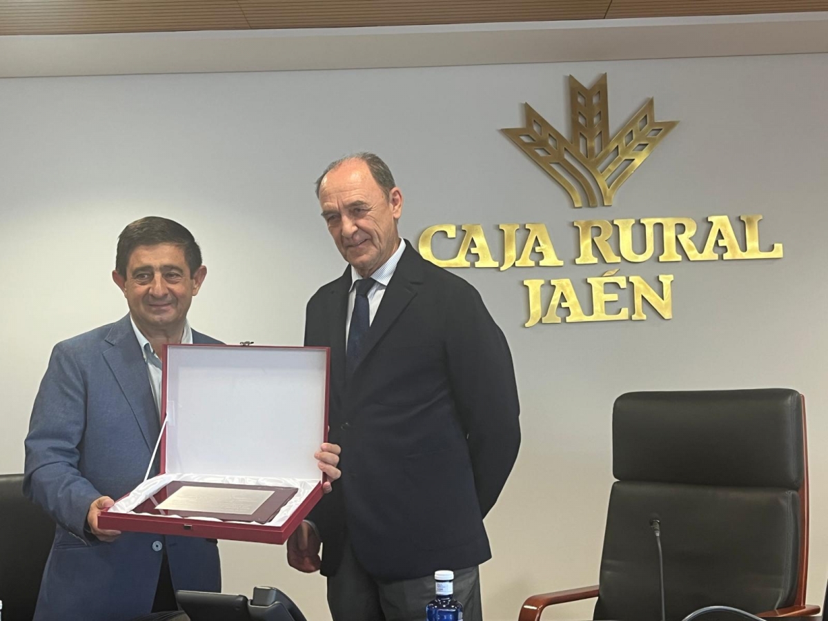  Caja Rural homenajea al Jaén FS por sus éxitos de esta temporada 