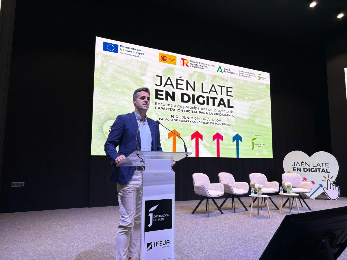  Más de 200 personas participan en el encuentro "Jaén late en Digital" 