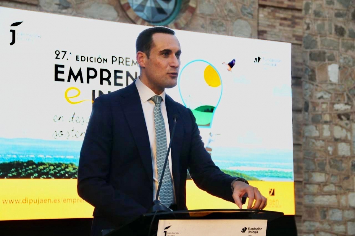  La Diputación reconoce a cinco empresas en los Premios Emprende e Innova 