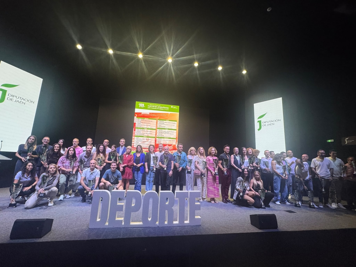  La Diputación entrega los galardones del Gran Premio de Carreras Populares 