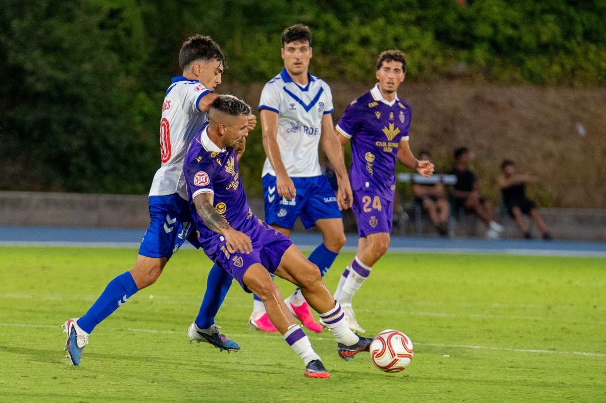  El Real Jaén de la ilusión manda un aviso a navegantes 