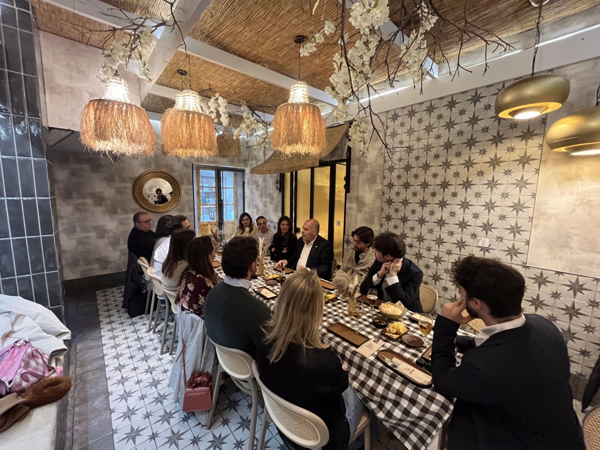  AJE y Fulgencio Meseguer impulsan Negocios a la Carta 2026 