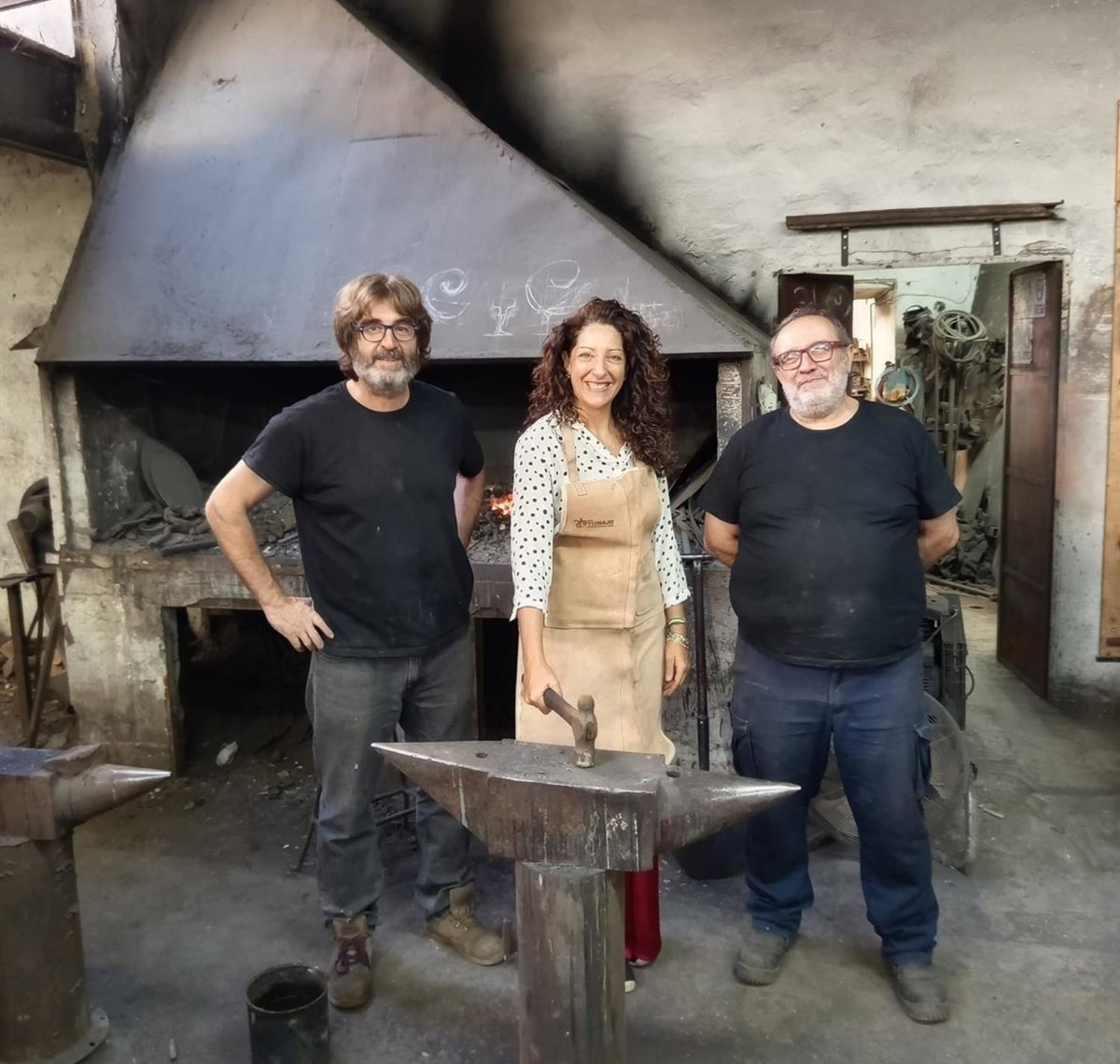  La Junta pone en valor la excelencia del taller artesanal Forja Tiznajo 