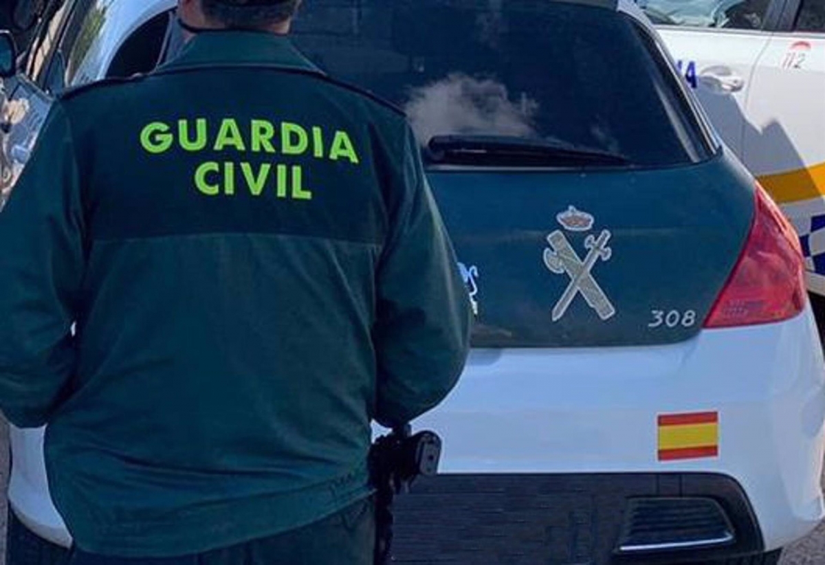  Detenido con 110 gr de coca tras darse a la fuga en un control en la A-32 