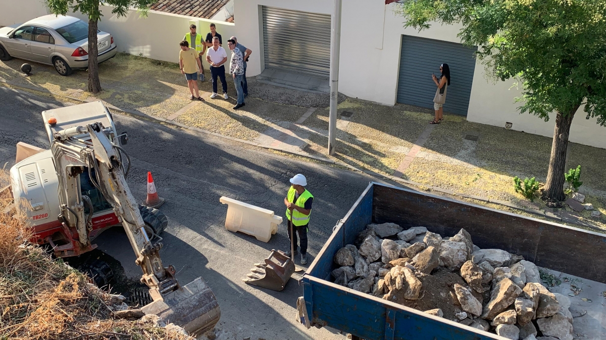  El Ayuntamiento inicia obras de emergencia en un muro de la Circunvalación 