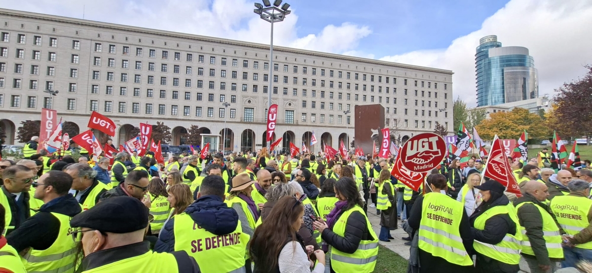  Trabajadores jiennenses de LogiRail se unen contra "la precariedad laboral" 