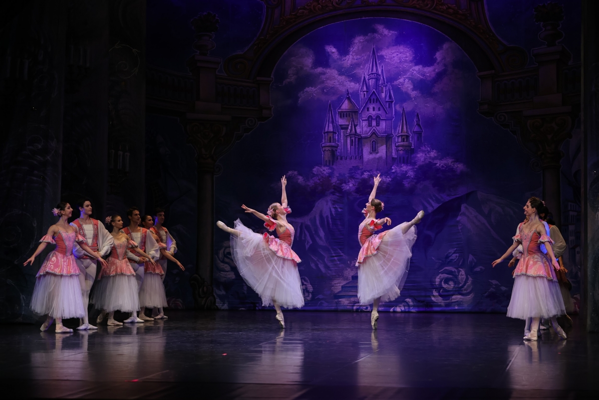  'El Cascanueces' del Ballet Clásico Internacional inicia su gira en Jaén 