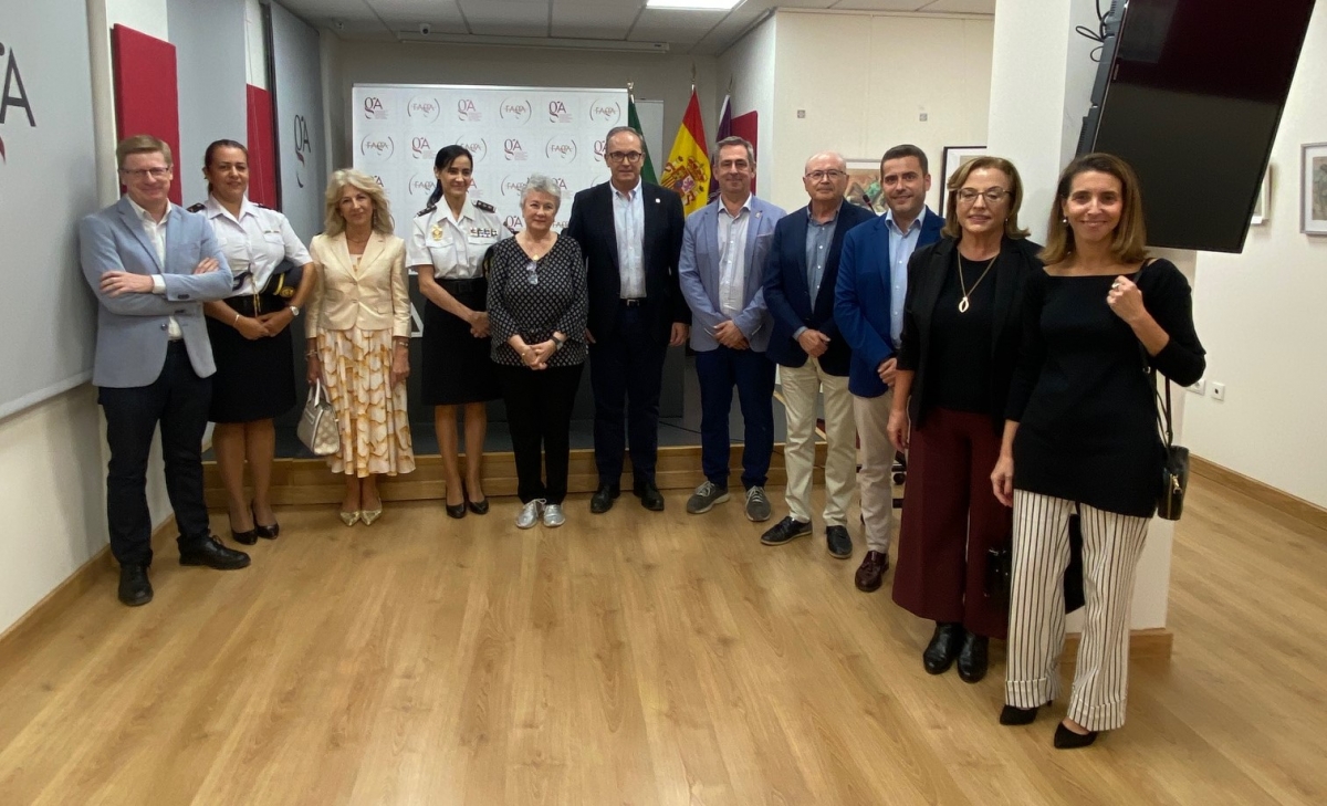 El Colegio de Gestores inaugura la exposición “Mujer en Cuerpo y Alma”