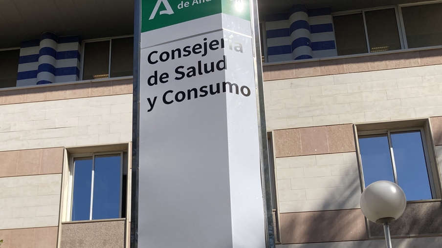 SATSE acusa a la Junta de favorecer a la sanidad privada