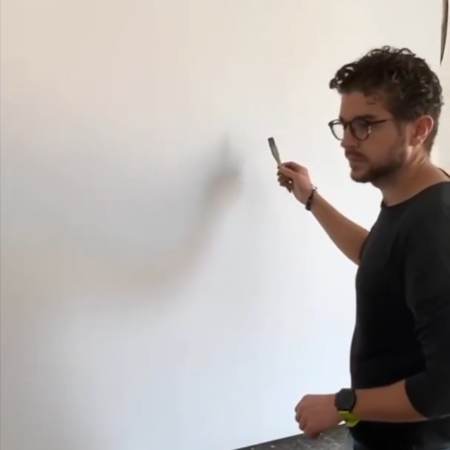  El artista David Calderón recibe el VI Premio de Arte de A&G 
