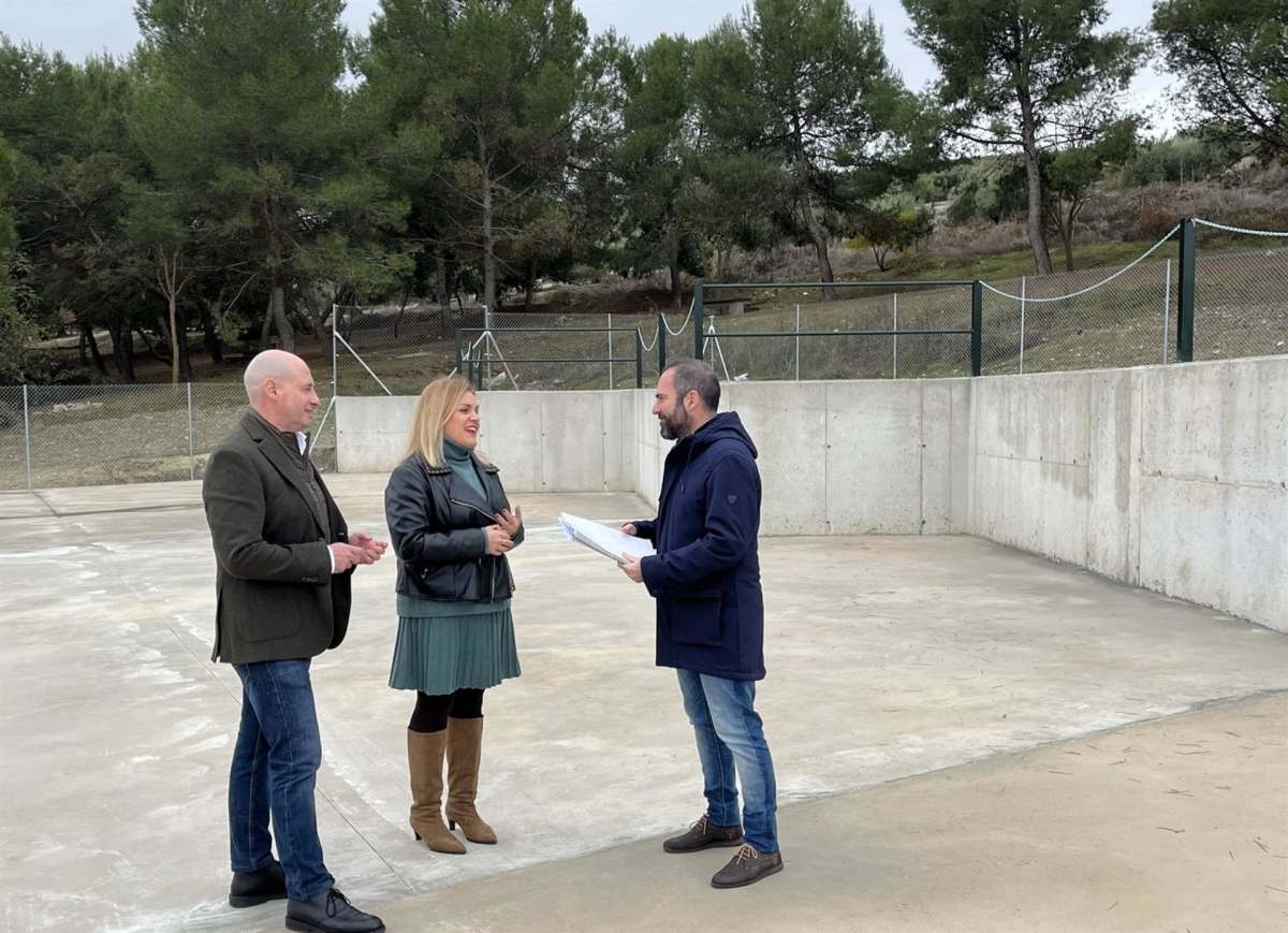  Dotan el punto para residuos de construcción en Santiago de Calatrava 