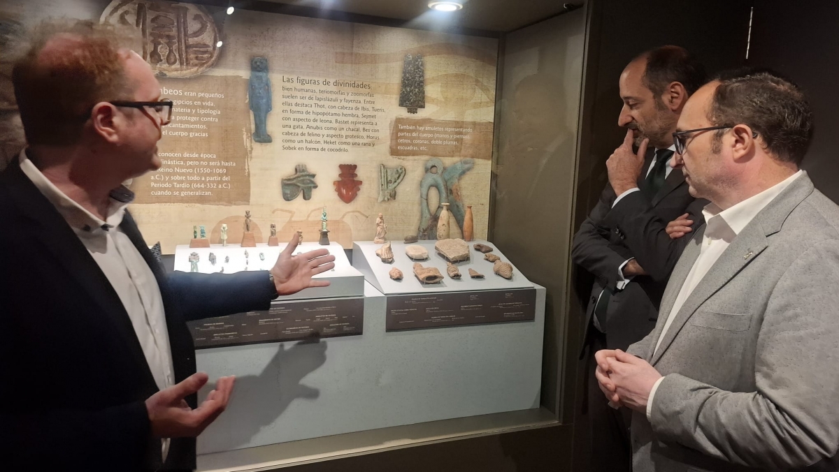  El Museo de Jaén expone 128 piezas arqueológicas egipcias 