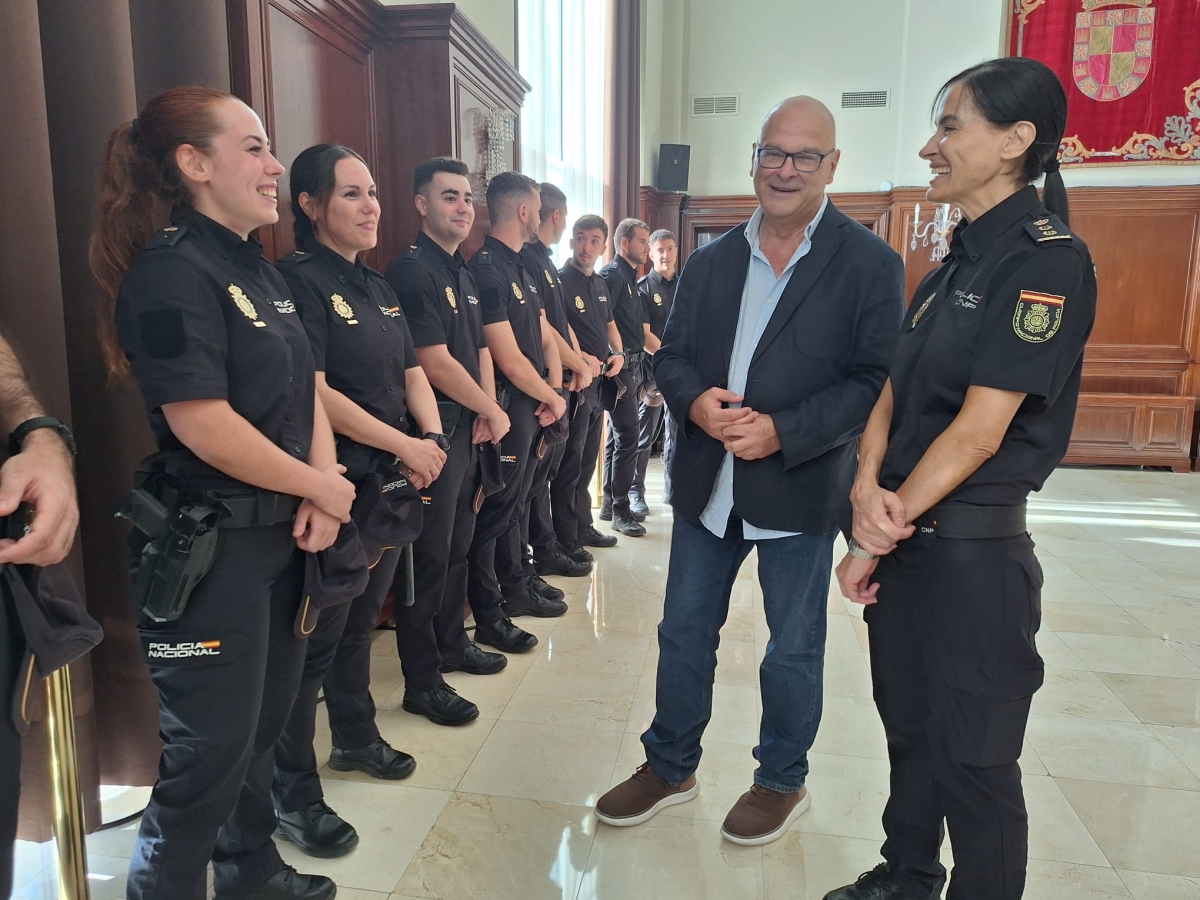 La Comisaría Provincial de Jaén recibe nuevos agentes en prácticas