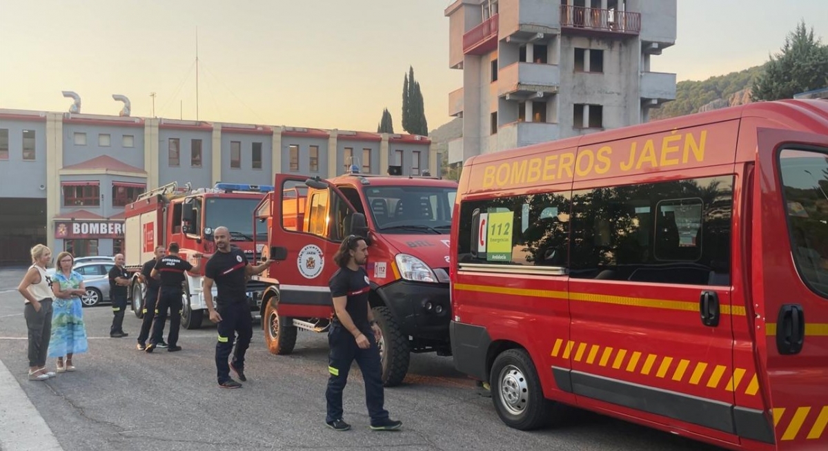  Ocho bomberos de Jaén viajan a Salamanca para apoyar en los incendios 