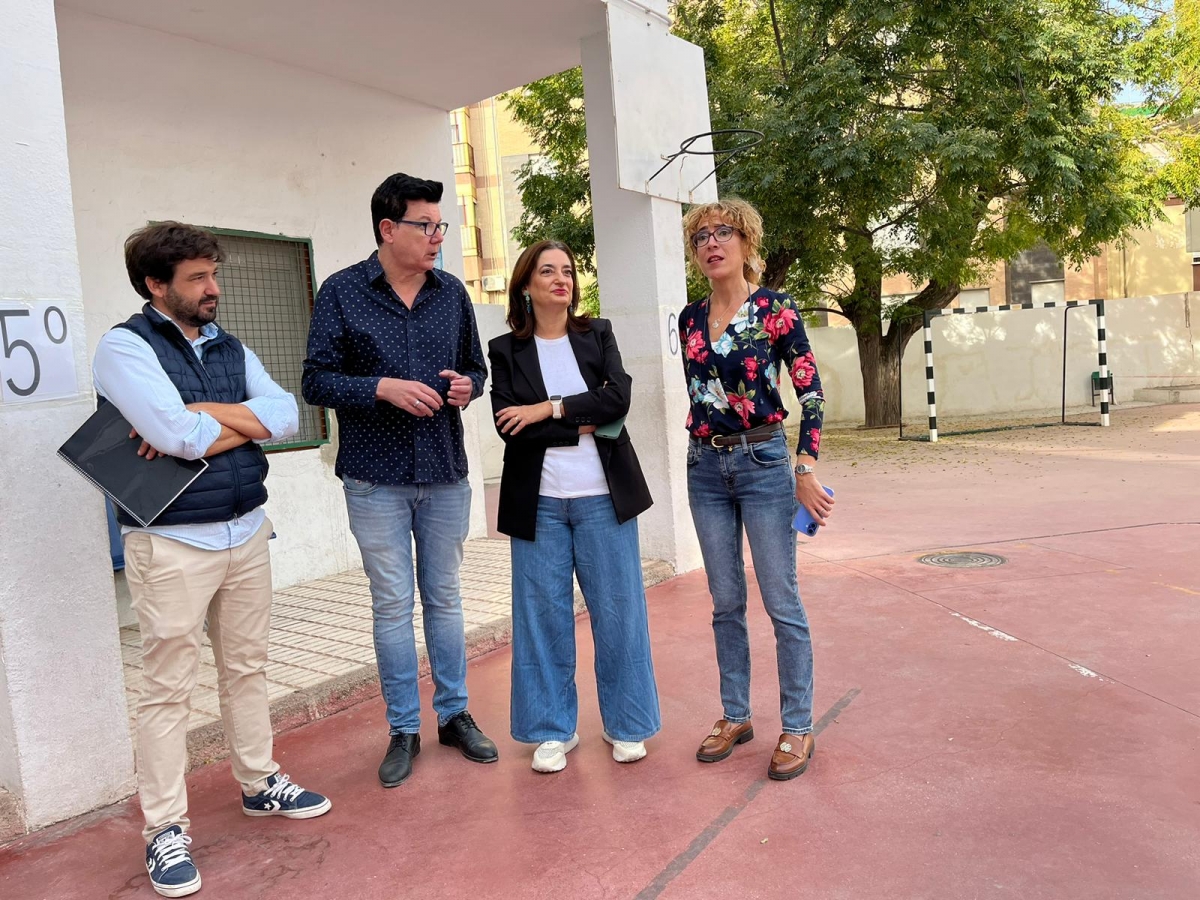 El Ayuntamiento interviene en el CEIP Alcalá Venceslada