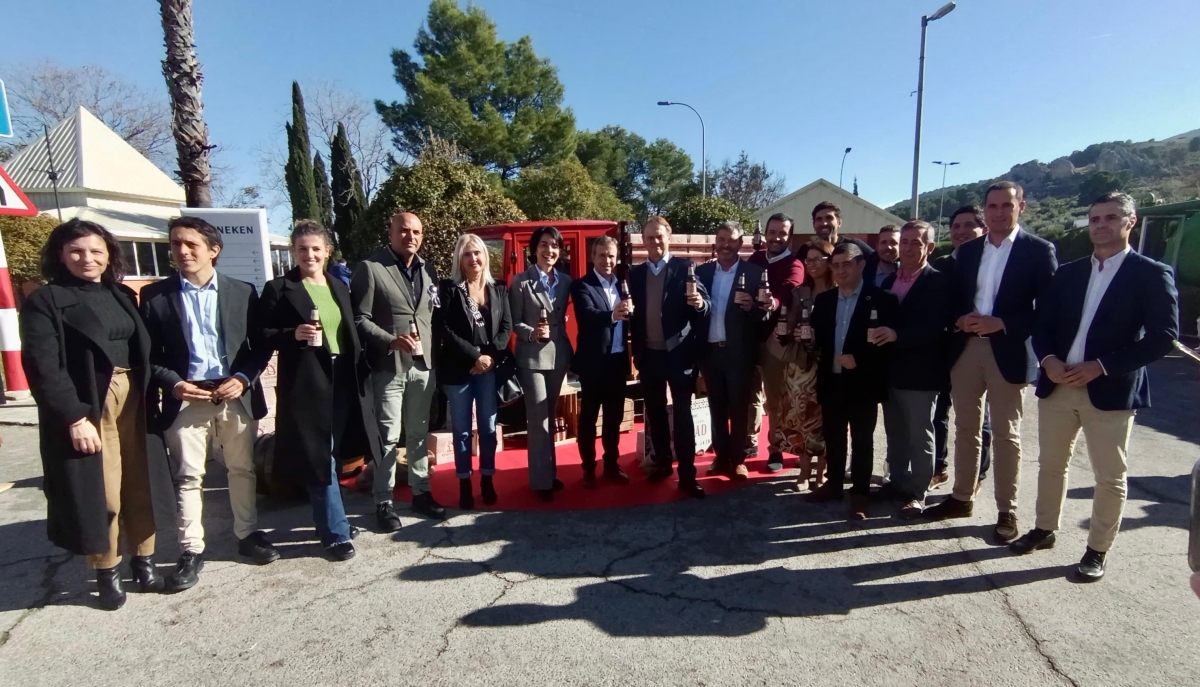  Cruzcampo presenta la 42ª edición de su cerveza especial para Navidad 