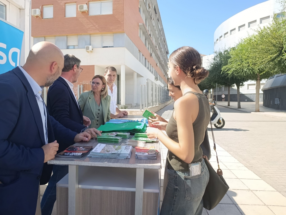 Estudiantes de la UJA podrán viajar en autobús por 0,28 euros