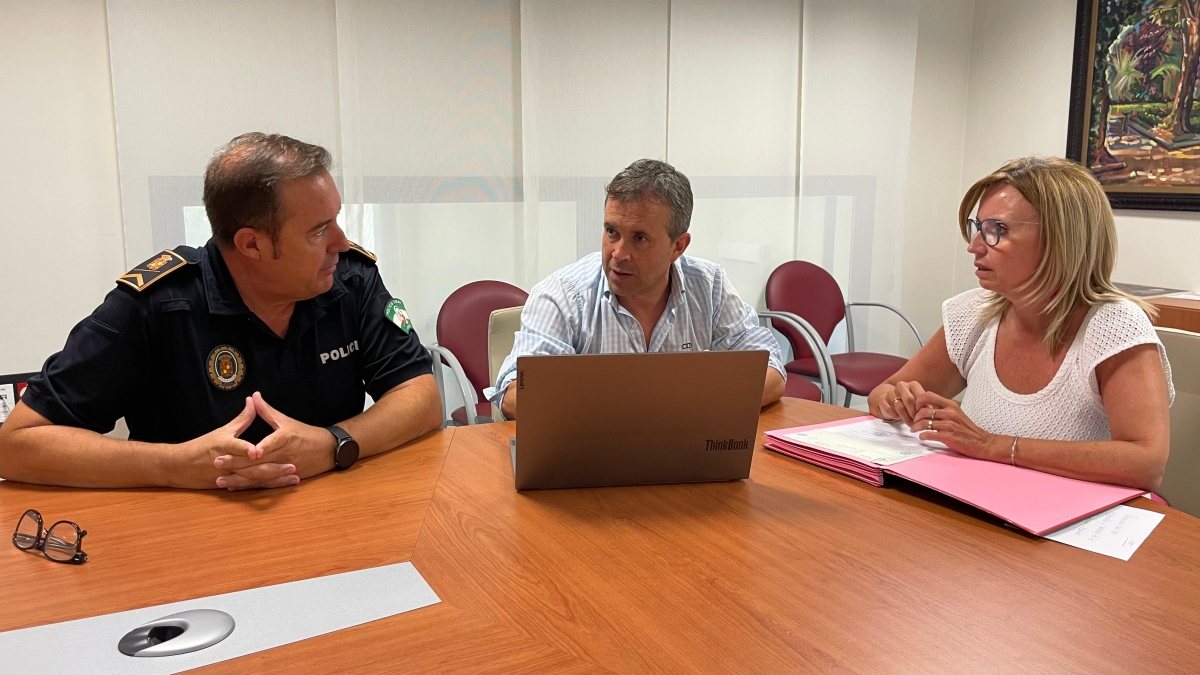  La Policía Local comienza una campaña de control de vertidos 