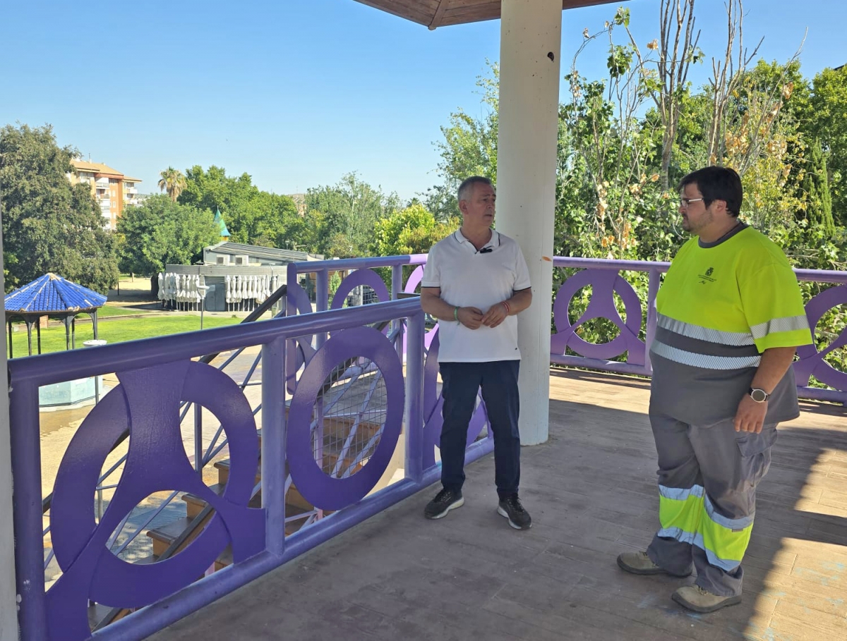  El Ayuntamiento lleva a cabo la eliminación de grafitis en el Bulevar 