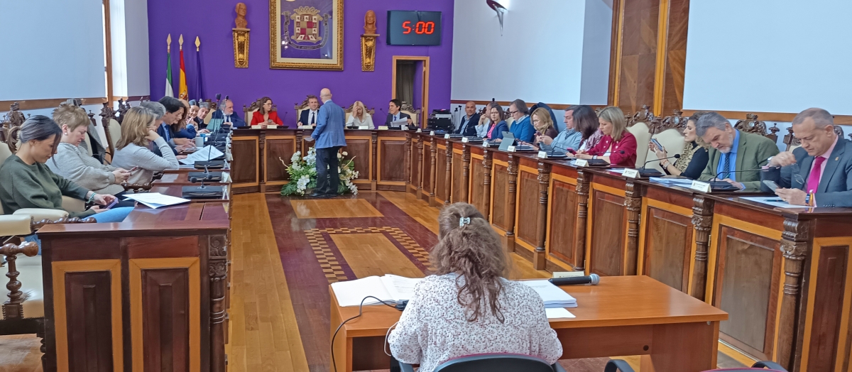  El pleno aprueba cancelar la deuda de Aqualia y que invierta 4 millones 