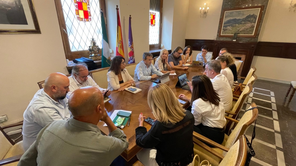 El Ayuntamiento realizará obras por 10 millones en el último cuatrimestre