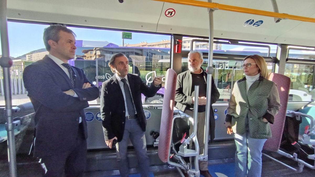  El Ayuntamiento y ALSA incorporan cuatro nuevos autobuses híbridos 