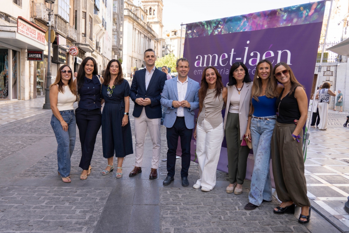  AMET reúne a 25 empresarias en su primera feria en Jaén capital 