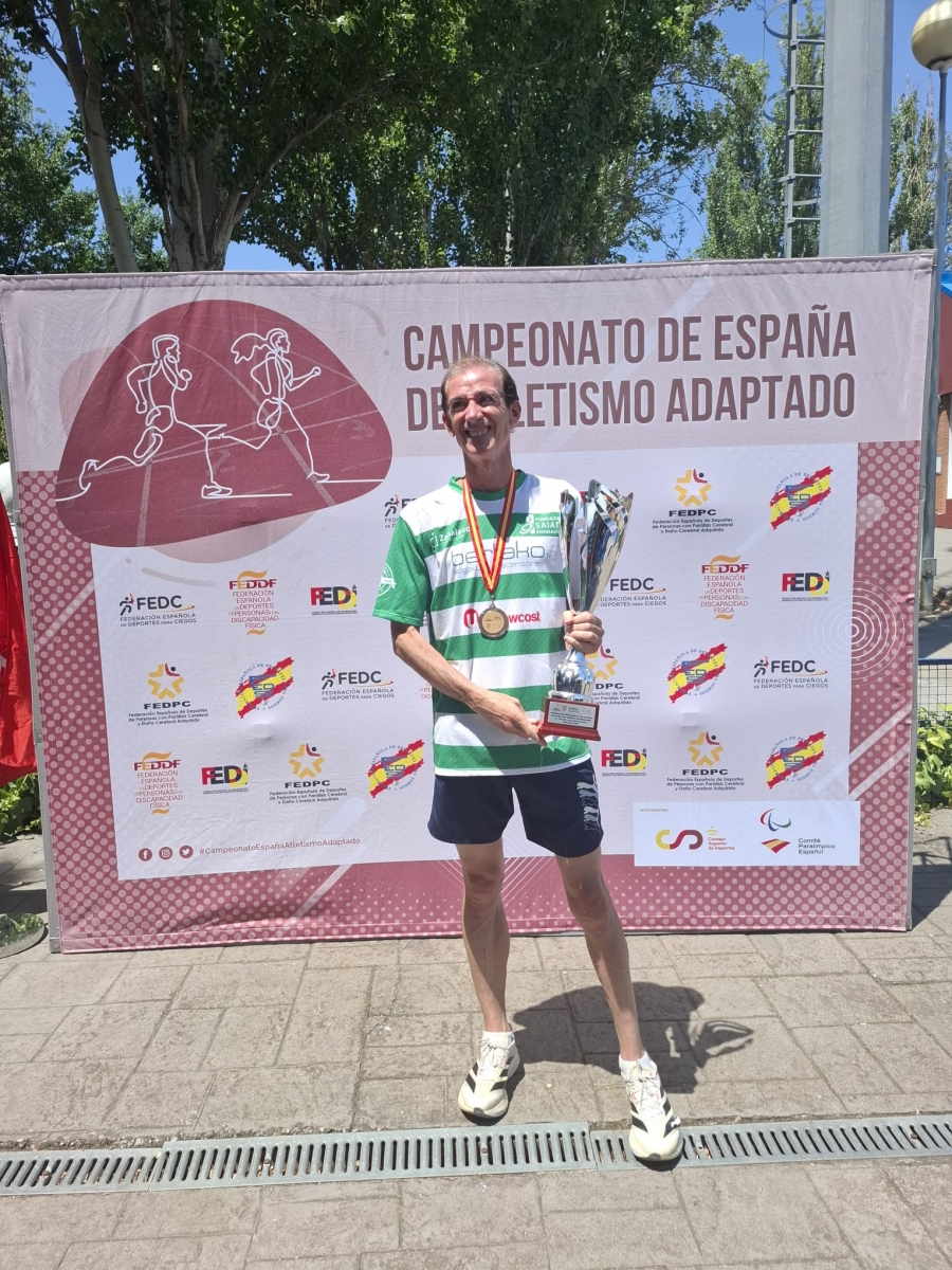  El atleta paralímpico Antonio González se proclama campeón de España 