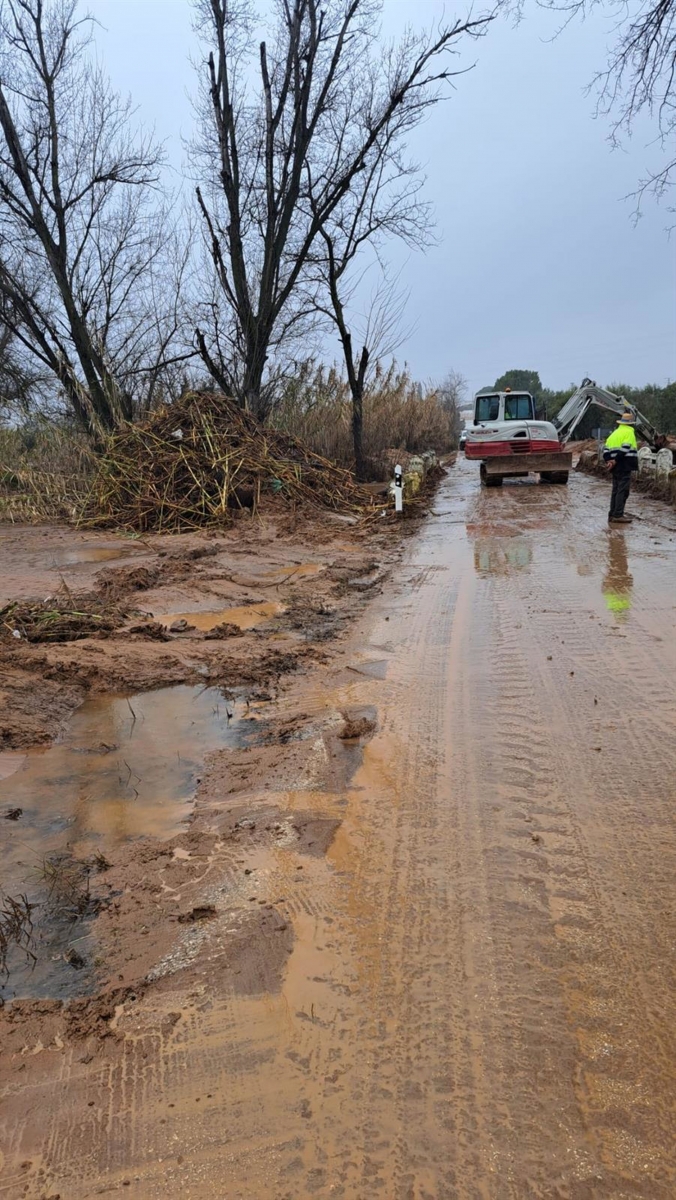  La CHG acomete obras en los accesos de Andújar tras las lluvias 