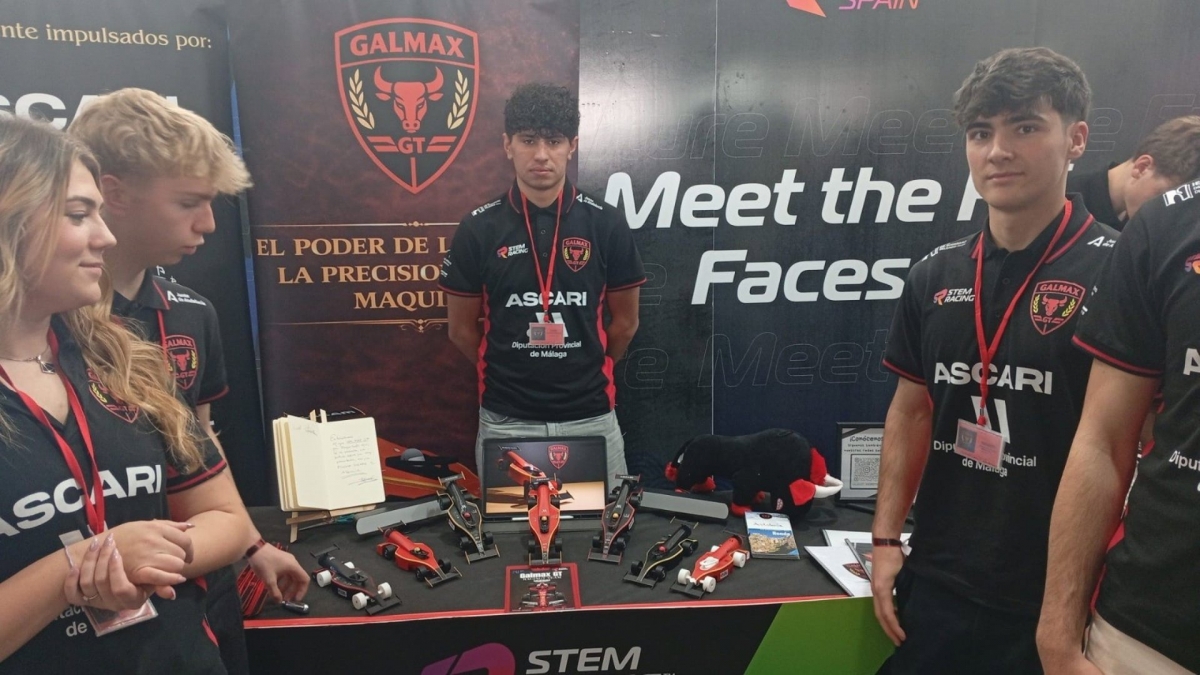  Doce estudiantes participan en la STEM Racing Formula 1 
