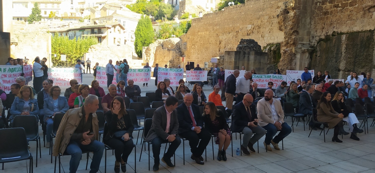 “Cazorla en lucha” lleva su reivindicación a todos los actos públicos