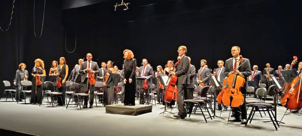 La Filarmónica de Málaga rinde homenaje a Emilio Cebrián