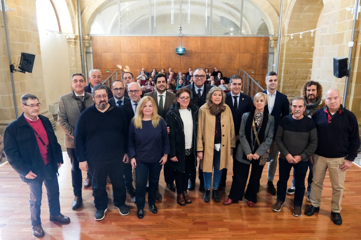  Arturo Bernal señala "el papel clave" de los andaluces emigrados 