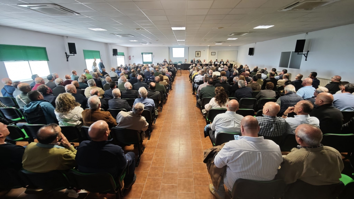  El alcalde  lanza un mensaje de tranquilidad sobre Aceites Cazorla 