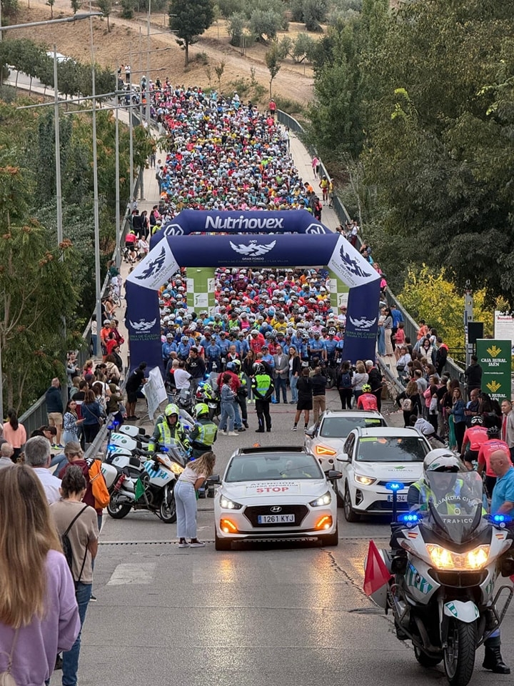  Siete nacionalidades, en la Gran Fondo Sierra de Cazorla  este sábado 