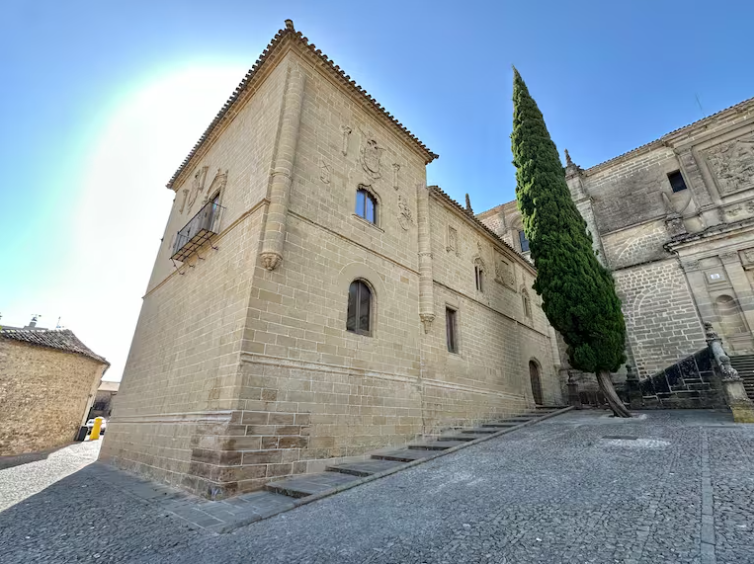  Baeza abre plazo para licitar el proyecto de las Casas Consistoriales Altas 