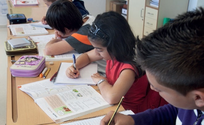  La Junta destina 50 millones a la gratuidad de libros de texto 