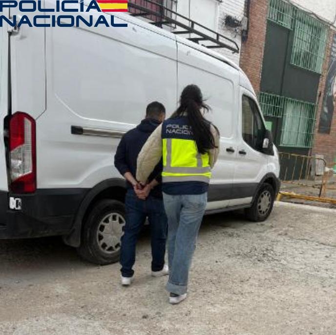  Dos detenidos por explotación laboral de inmigrantes irregulares 