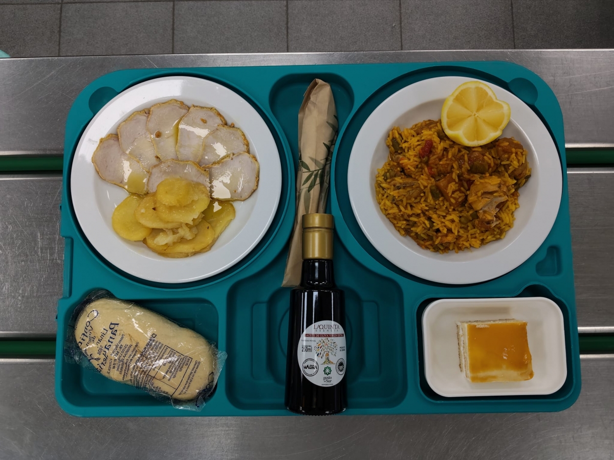  El Hospital de Linares ofrece un menú especial por las fiestas 