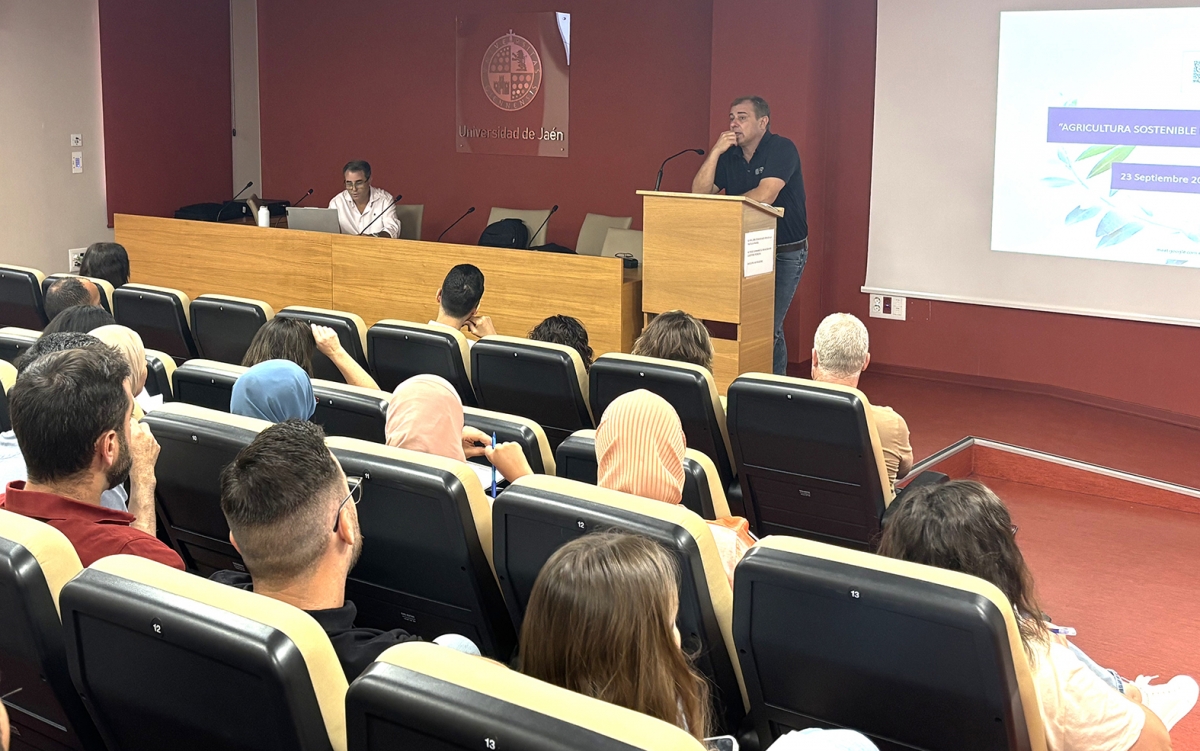  La precisión en el riego del olivar centra un seminario de la UJA 