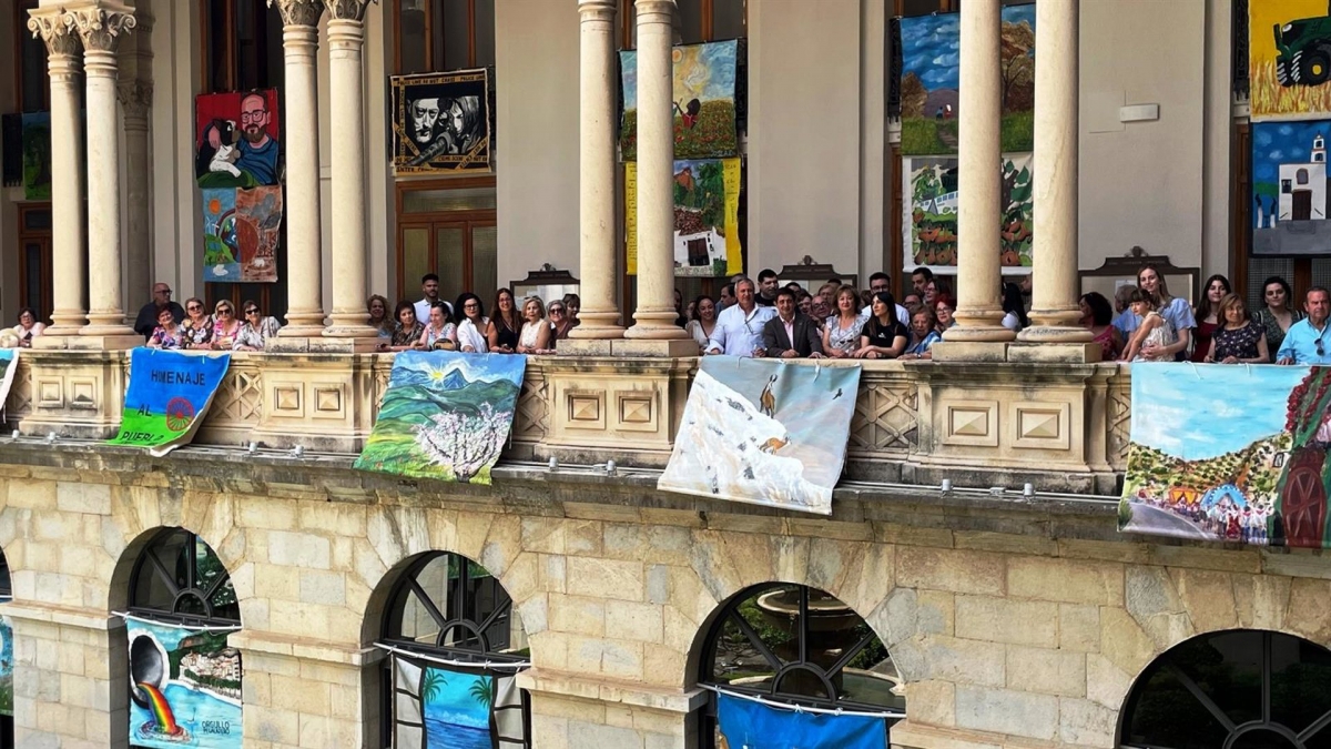  La Diputación exhibe obras de los vecinos de Sierra Mágina 